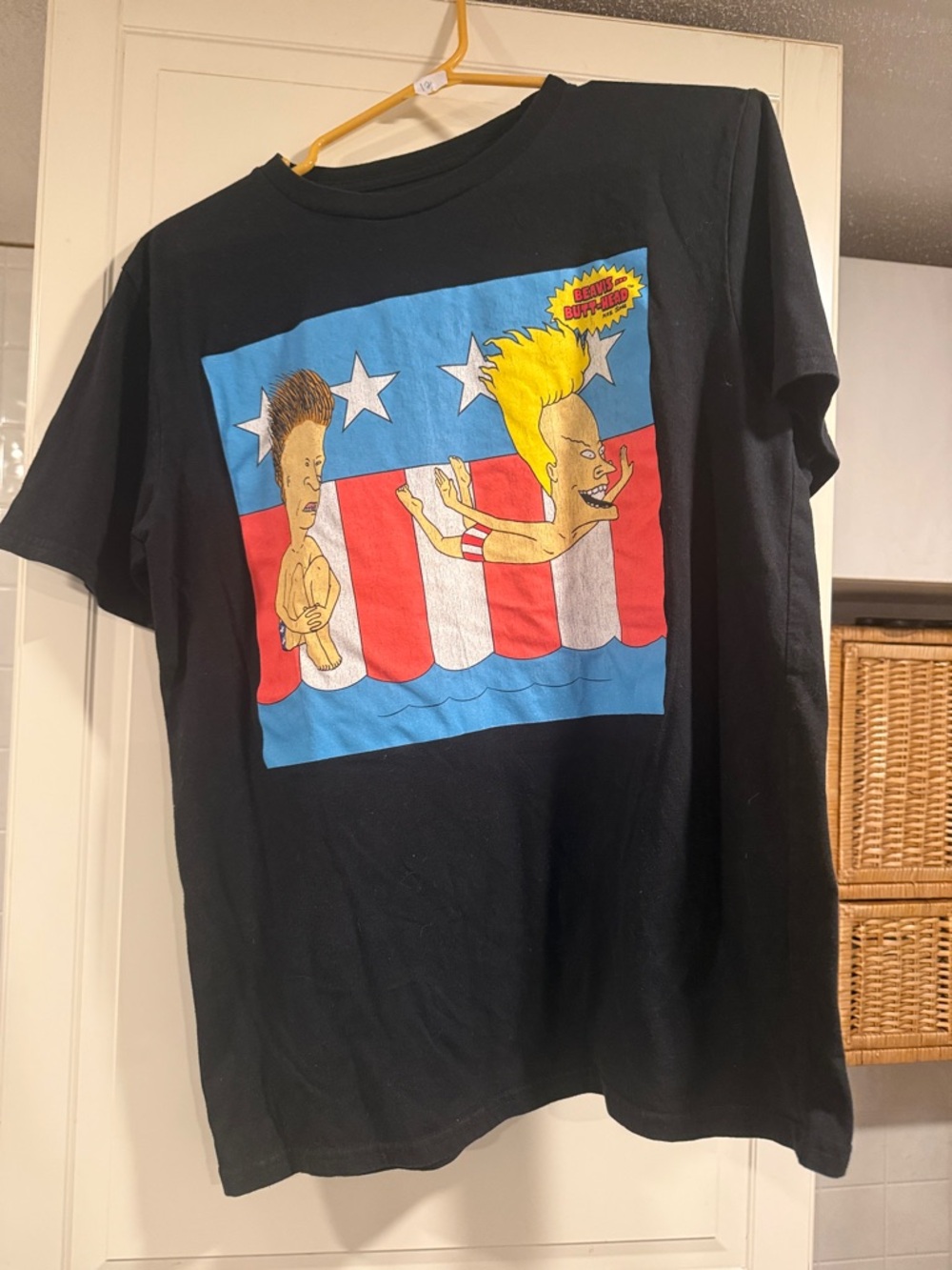 Black Graphic Cartoon Tee with Patriotic Panel size large